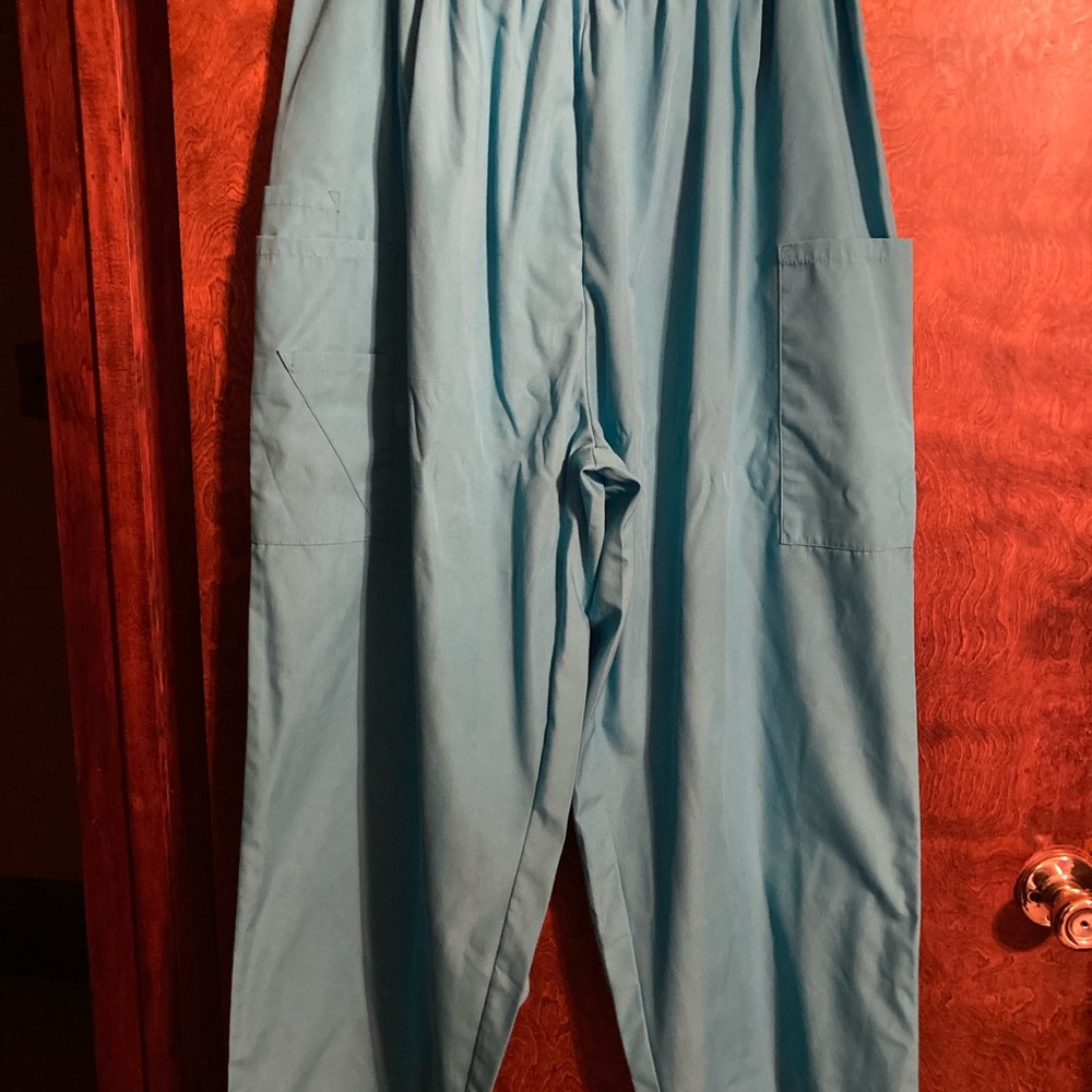 Scrub pants